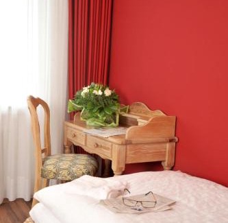 Langenfeld Hotel | Stadthotel Langenfeld