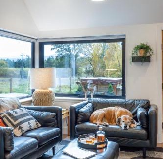 Doune House | Stag's Hide