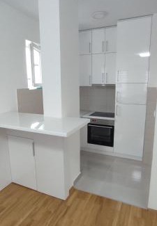 Bijeljina Apartment | Stan na dan Bijeljina Niki garaža,wifi