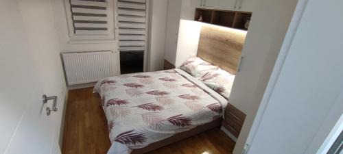 Bijeljina Apartment | Stan na dan Bijeljina Niki garaža,wifi