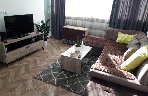 Bijeljina Apartment | Stan na dan Simikic