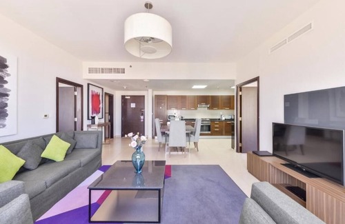 Trade Center Apartment | Standard 2 Bedroom w/Infinity Pool Near DWTC