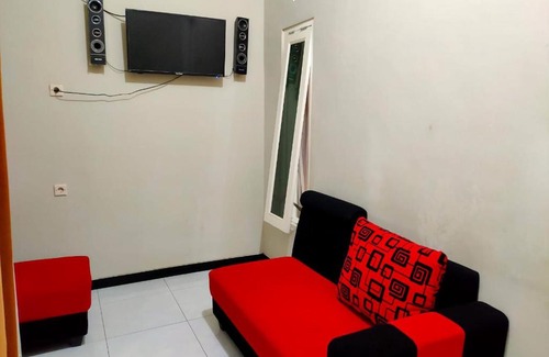Oro Oro Ombo Villa | Standard Room Sams Mandiri