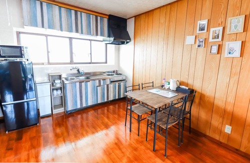 Chatan Apartment | Standard Twin 302 American VillageBeach 5mi walk/Nakagami-gun Okinawa