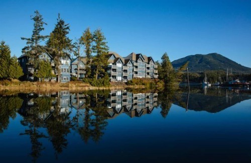 Ucluelet Condo | STANDARD TWO BEDROOM SUITE WITH NO SOAKER TUB ON PATIO