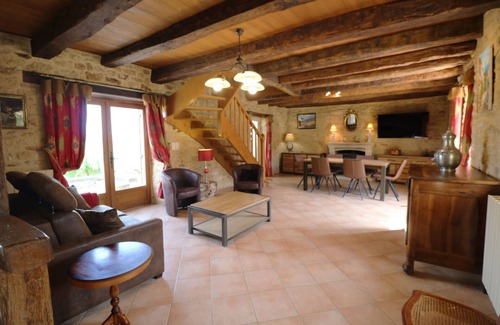 La Fagette House | standing property with mature garden, huge swimming pool and breathtaking views