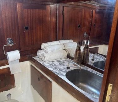 Izola Boat Rental | Star Guide AION