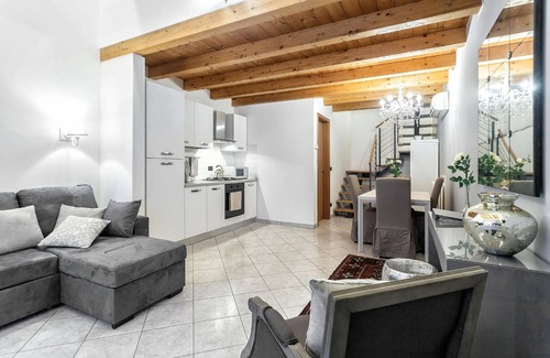 Molina Apartment | Starfish 4 .