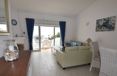 Praia da Luz Cottage | Starfish Cottage - 2 bed 2 bath with balcony and sea view