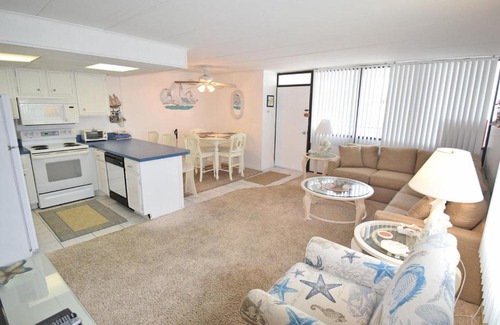 North Ocean City Apartment | Starfish V 101