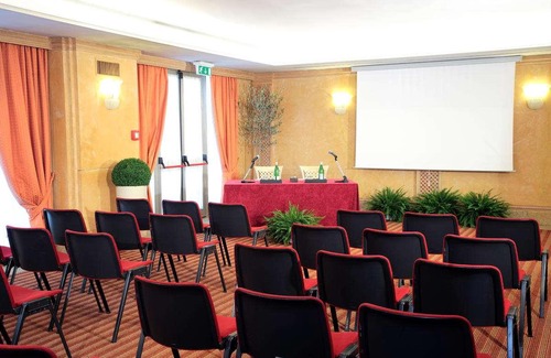 Campi Bisenzio Hotel | Starhotels Vespucci
