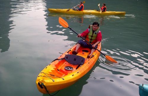 Hon Gai Boat Rental | Starlight Cruise