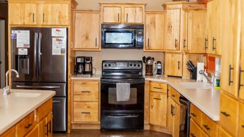 Kanab House | Starzz Ranch Kanab UT Vacation Home Red Rock Views