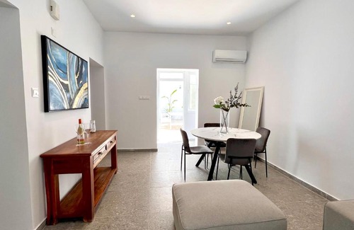 Historical Center House | Stasinou 52