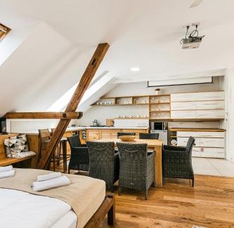 Blansko House | Statek Samsara