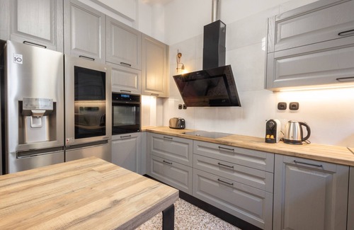Koukaki Apartment | Stathogianni Kar ALL