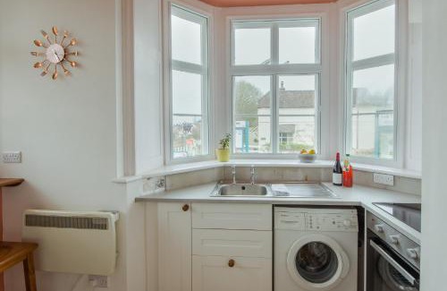Bucknell House | Station Cottage