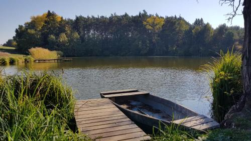Bledzew House | Stawy u Sikory - Dom Rybak - Agroturystyka i łowisko
