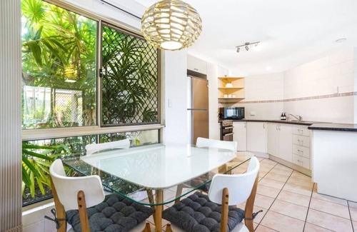 Kewarra Beach Apartment | Stay at the Albatross