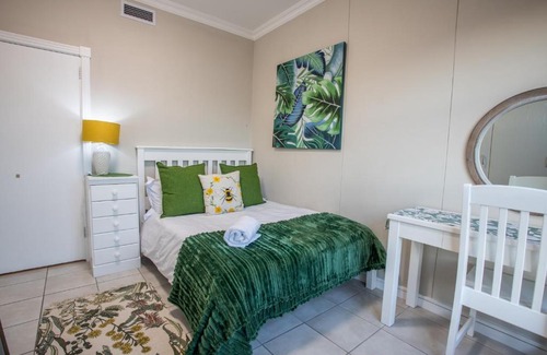 Durban Point Apartment | Stay at The Point - Triumphant Tropical Tranquility