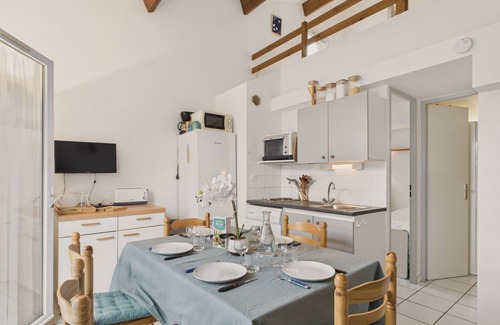 Saint-Vincent-sur-Jard Ski Chalet | Stay for 5 with shared pool, terrace