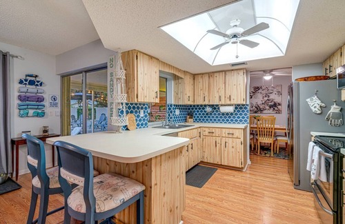 Port Charlotte - Charlotte Harbor House | Stay Golden: Heated Pool/Spa/Yard Games/Pets/BBQ/WD, Stay Golden: Heated Pool/Spa/Lawn Games/Pets