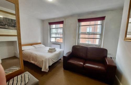 Holborn and Covent Garden Apartment | Stay in Bloomsbury