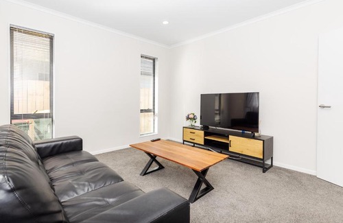 Hamilton House | Stay in Newly Built House