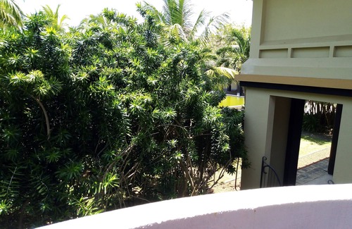 Ahungalla Villa | Stay in with sea breeze and luxury