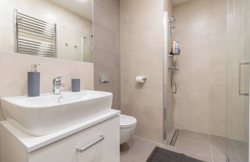 Zizkov Apartment | Stay Inn | Relax in Style: Charming Apt