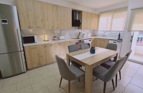 Neapolis Apartment | STAY Mermaid's Core