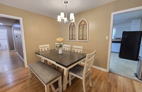 College Hills Estates Apartment | Stay & Play Near Texas A&M – Game Room