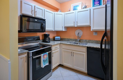 Pensacola Beach Condo | Stay Sans Souci on the beach! Gated property located on Pensacola Beach 😎