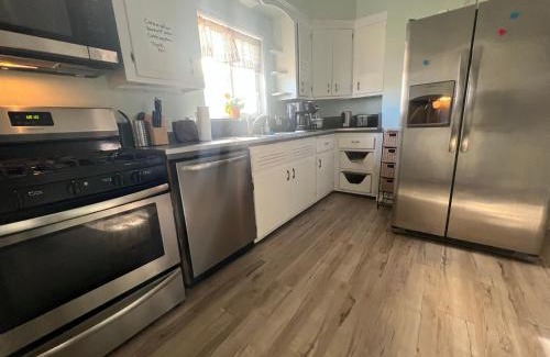 Cleveland House | Stay with Jay in Cleveland 3