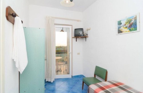 Casamicciola Terme House | Stay with us at our B&B with swimming pool and panoramic terrace