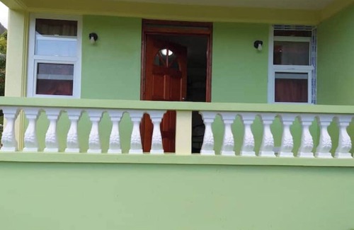 Barroui Apartment | Stay with us whilst exploring the major tourist sites n Dominica