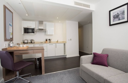 Birmingham City Centre Hotel | Staybridge Suites Birmingham by IHG