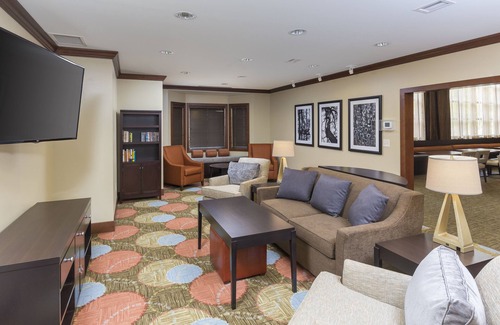 Canton Hotel | Staybridge Suites Canton by IHG