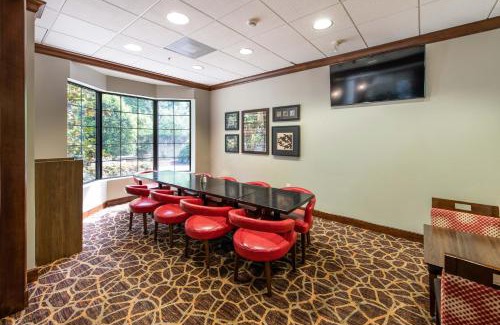 Columbia Hotel | Staybridge Suites Columbia by IHG
