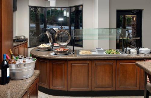 Columbia Hotel | Staybridge Suites Columbia by IHG
