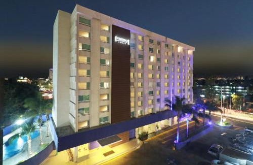 Zona Expo Apartment | Staybridge Suites Guadalajara Expo by IHG