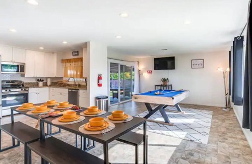 San Bernardino House | Staycation Oasis SPA/pool 10 mins from NOS Center