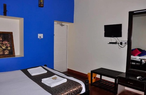 Kushalnagar Resort | STAYMAKER Bird Of Paradise