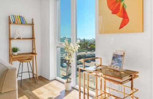 Del Rey Apartment | StaysPro - luxury Apartments minutes to everything Los Angeles