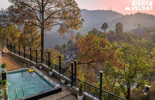 Kasauli Villa | StayVista at Cas Mir 4BHK Outdoor Pool Villa with Valley View in Kasauli