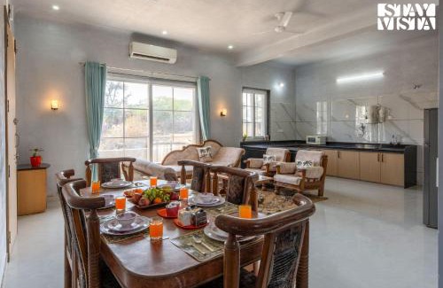 Udaipur Villa | StayVista at Grey Sky 3 BHK villa with Pool, Balcony, and Scenic View at Udaipur