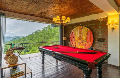 Kumarhatti Villa | StayVista at Leopard's Creek with Pool