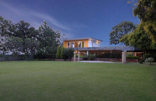 Thanesar Villa | StayVista at The Hideout Farms with Lawn and private Pool