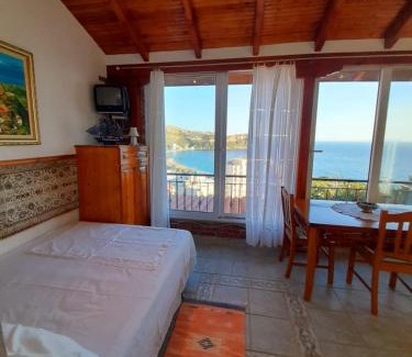 Himare House | Stefanel View-Frederika