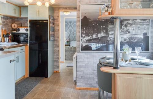 Mappleton House | Stella